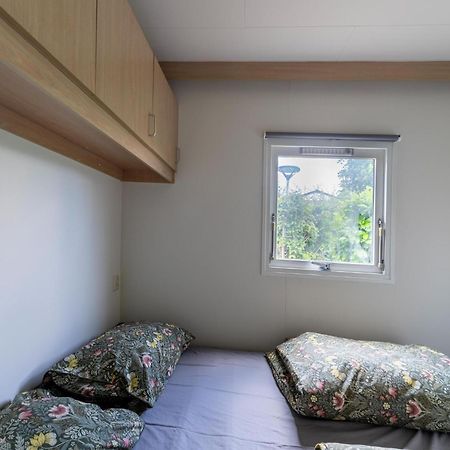 Cozy Chalet In Stegeren With A Terrace 외부 사진