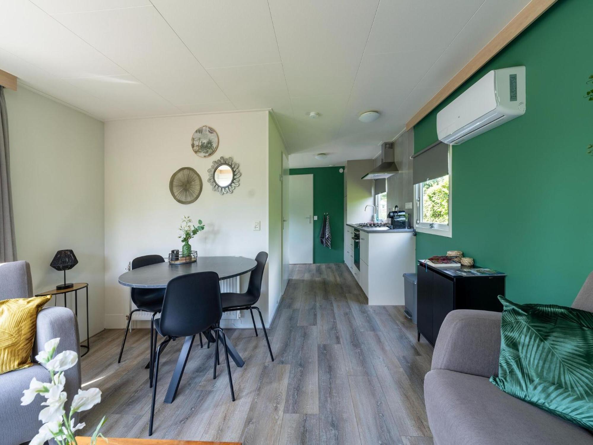 Cozy Chalet In Stegeren With A Terrace 외부 사진