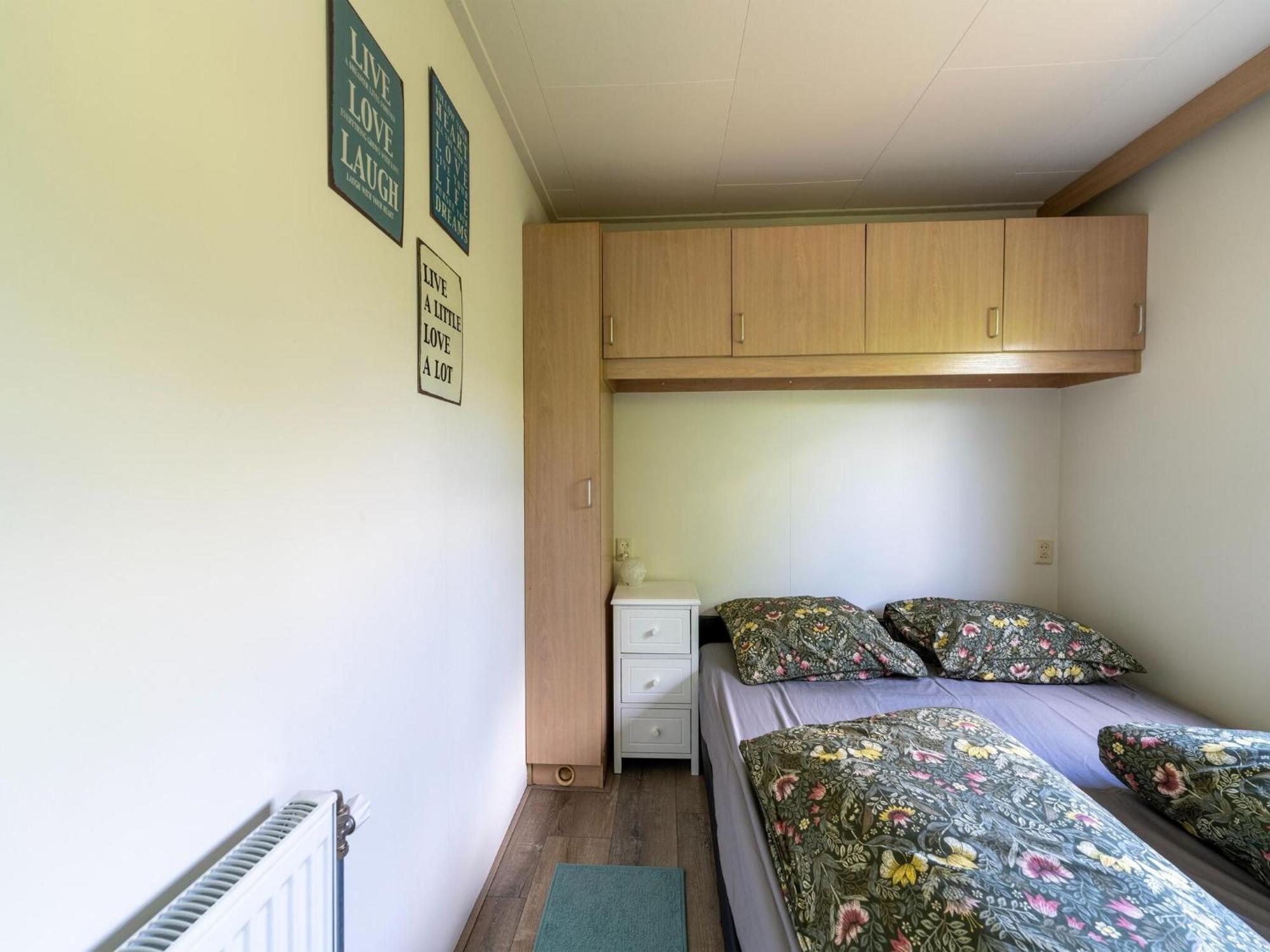 Cozy Chalet In Stegeren With A Terrace 외부 사진