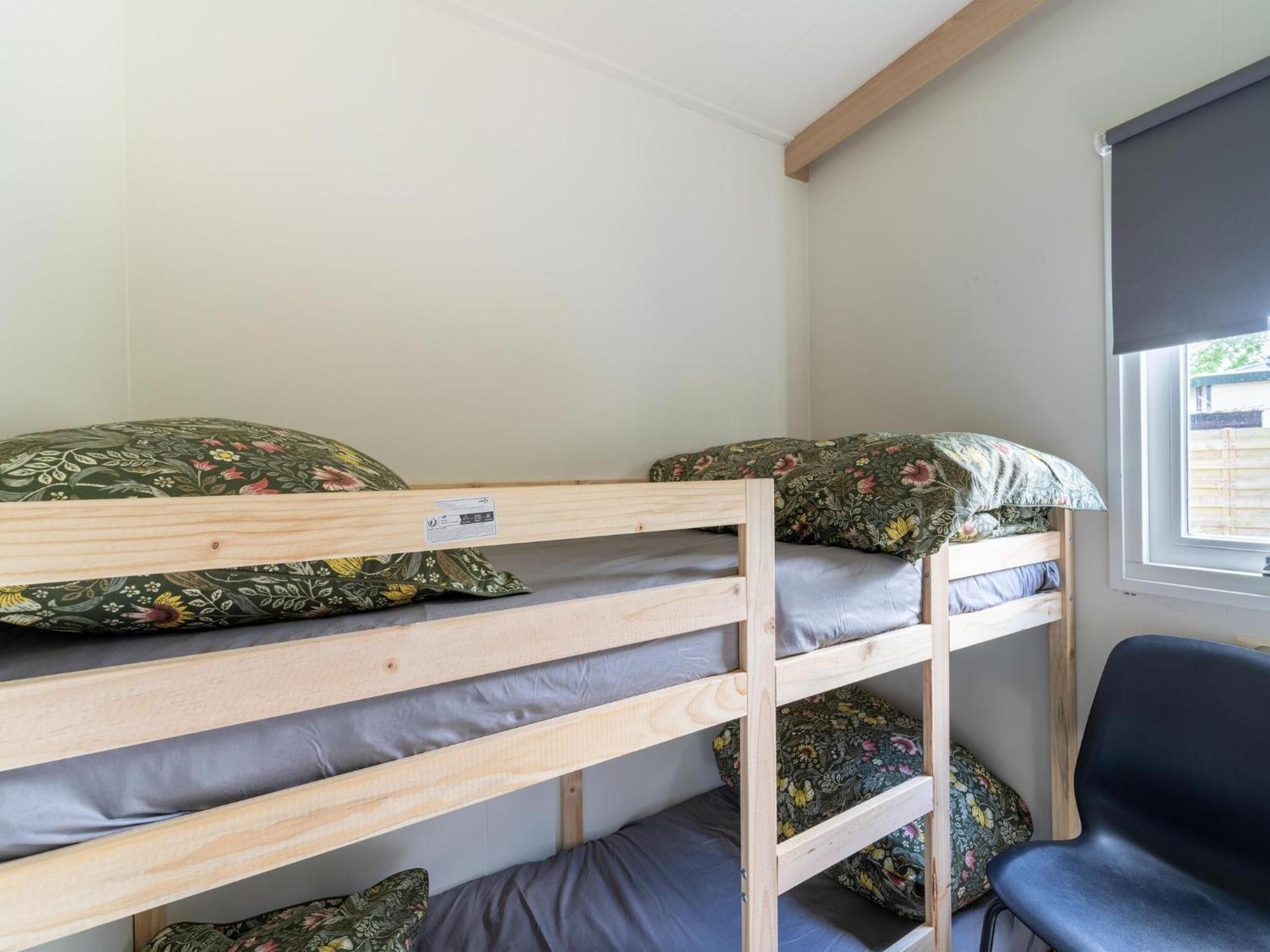 Cozy Chalet In Stegeren With A Terrace 외부 사진