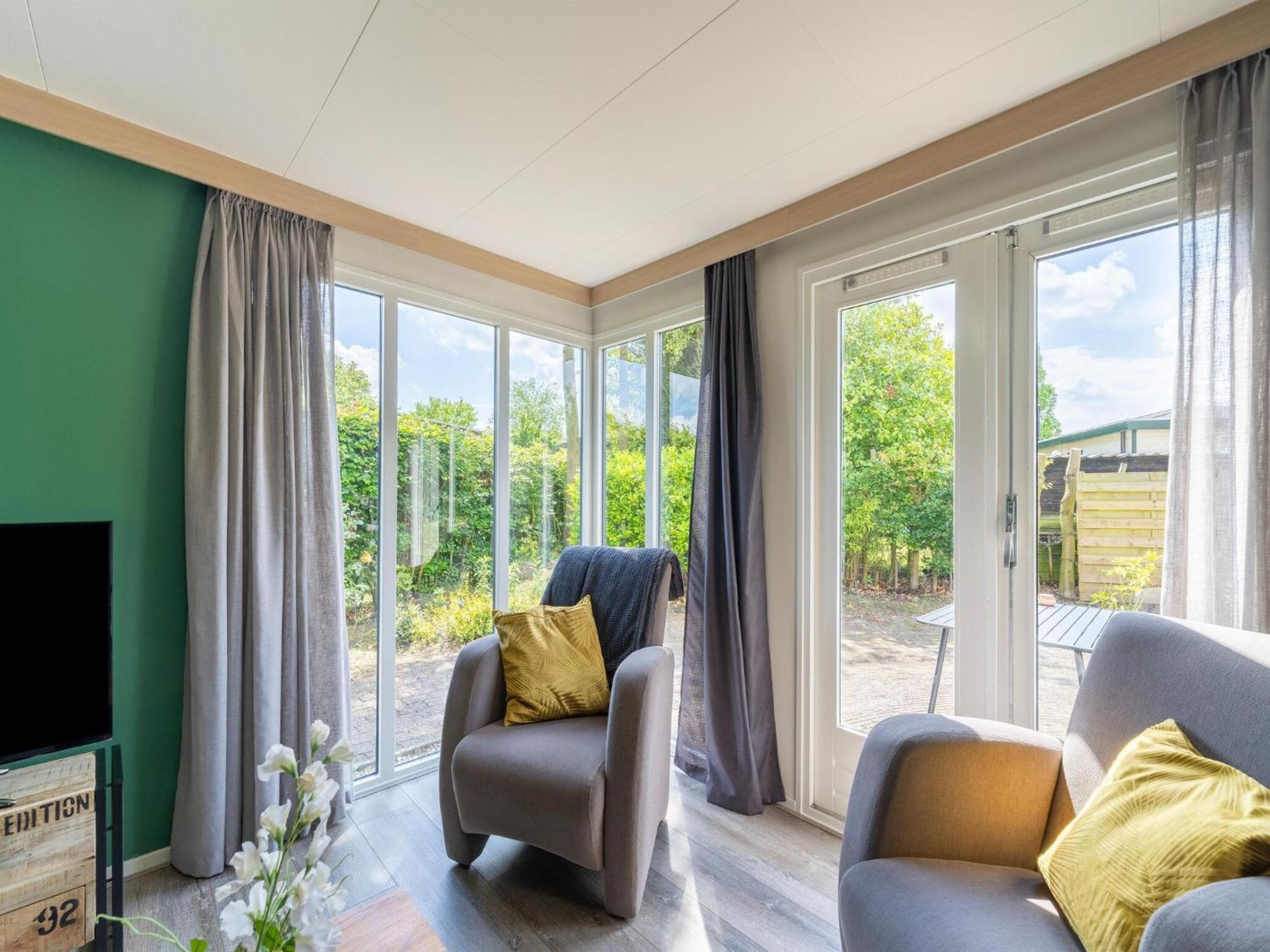 Cozy Chalet In Stegeren With A Terrace 외부 사진