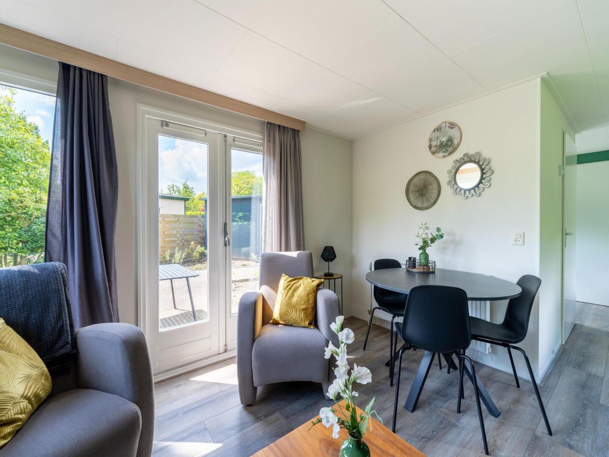 Cozy Chalet In Stegeren With A Terrace 외부 사진