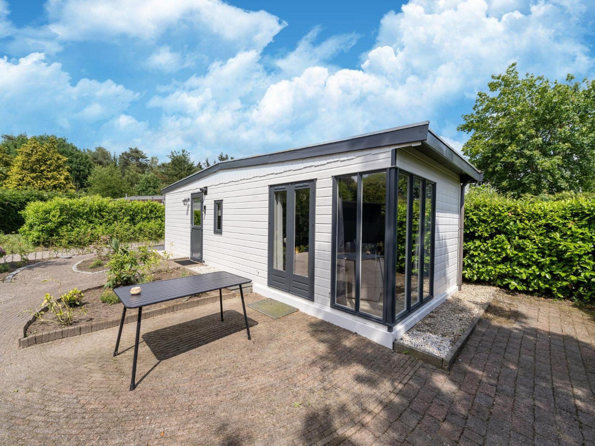 Cozy Chalet In Stegeren With A Terrace 외부 사진