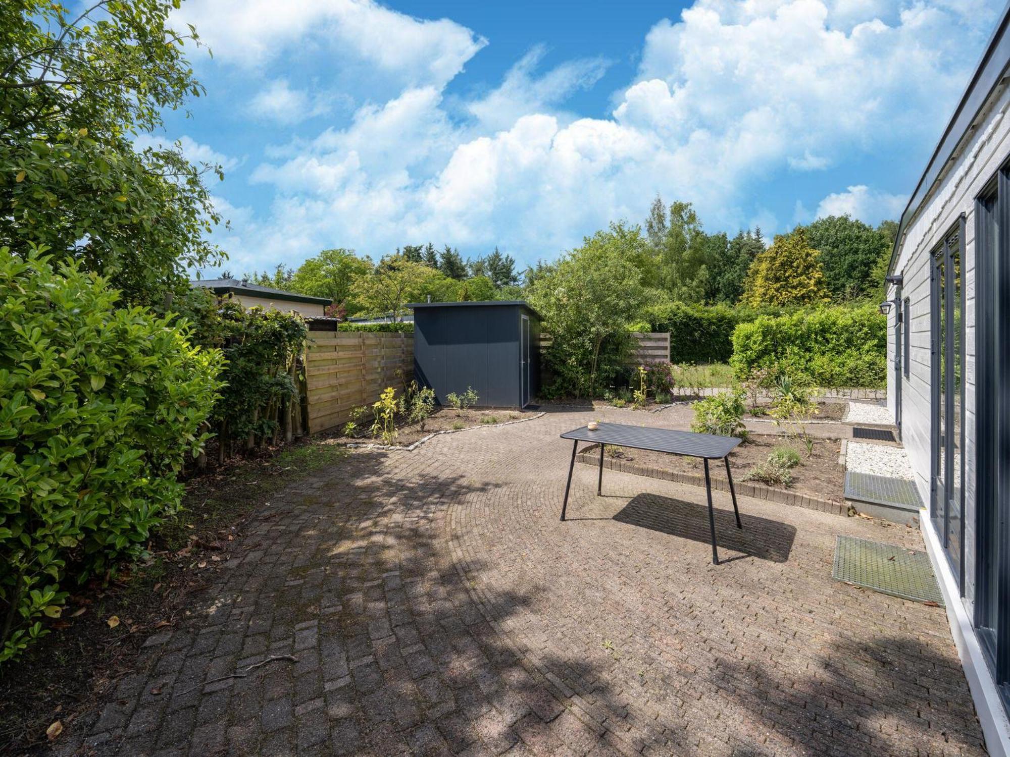 Cozy Chalet In Stegeren With A Terrace 외부 사진
